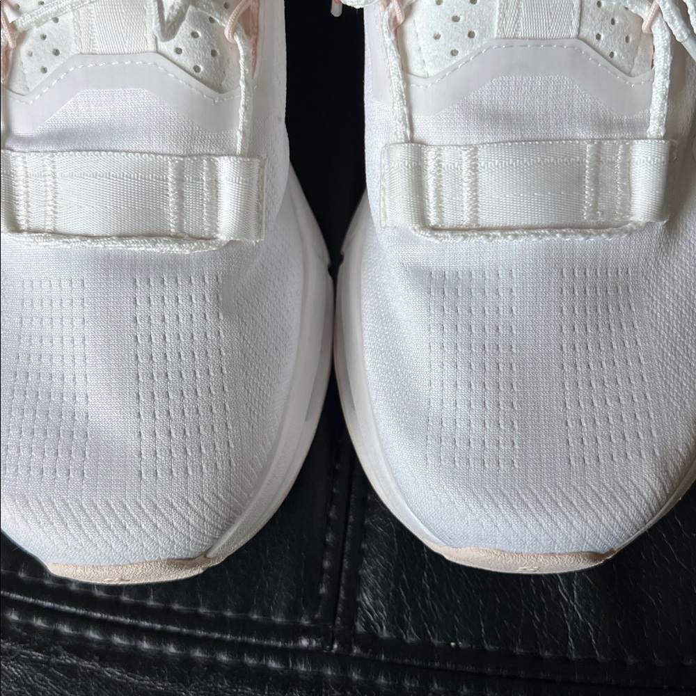 Coloudnova 2 Sneaker - Picture 12 of 16